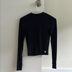 Vuori Mudra Mock Neck Black Long Sleeve Fitted Top